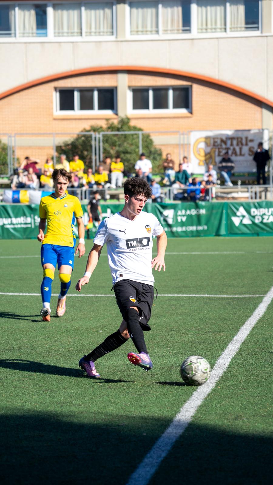 El Valencia consigue una gran victoria (0-3) ante la UD Las Palmas en su estreno